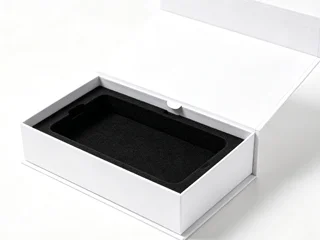 Cellphone-Box-5