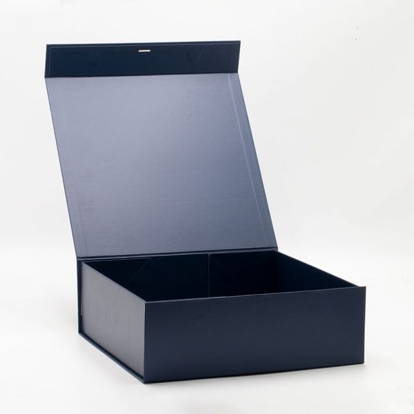 a4-square-navy-gift-box-4-600x600